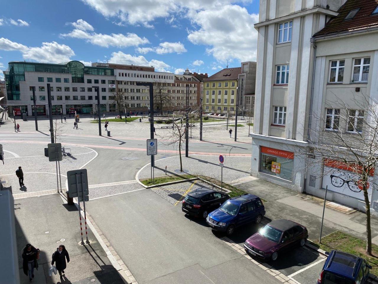 شقة Perla Hradce 202 Hradec Králové المظهر الخارجي الصورة
